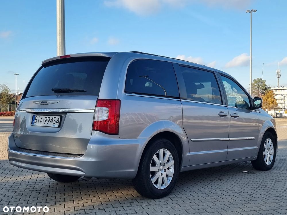 Chrysler Town & Country 3.6 Touring - 9