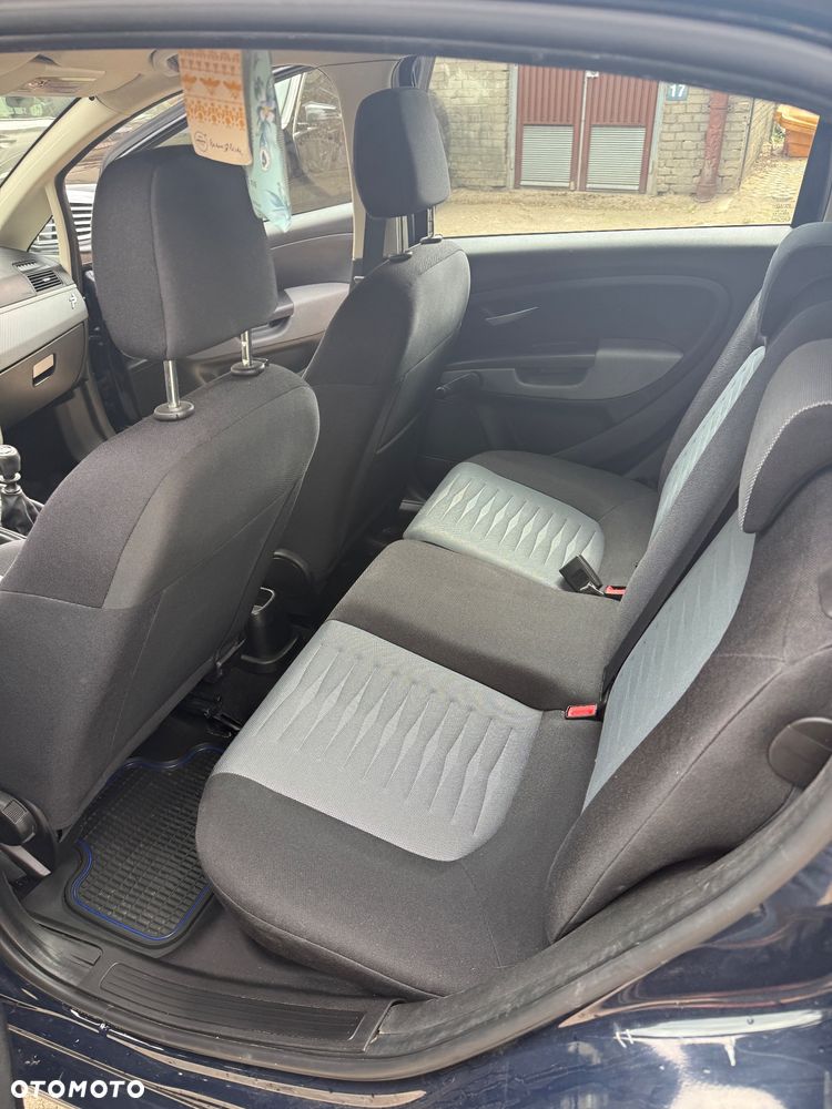 Fiat Punto 1.2 8V - 14