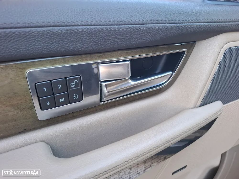 Land Rover Range Rover Sport 3.0 TDV6 HSE - 27