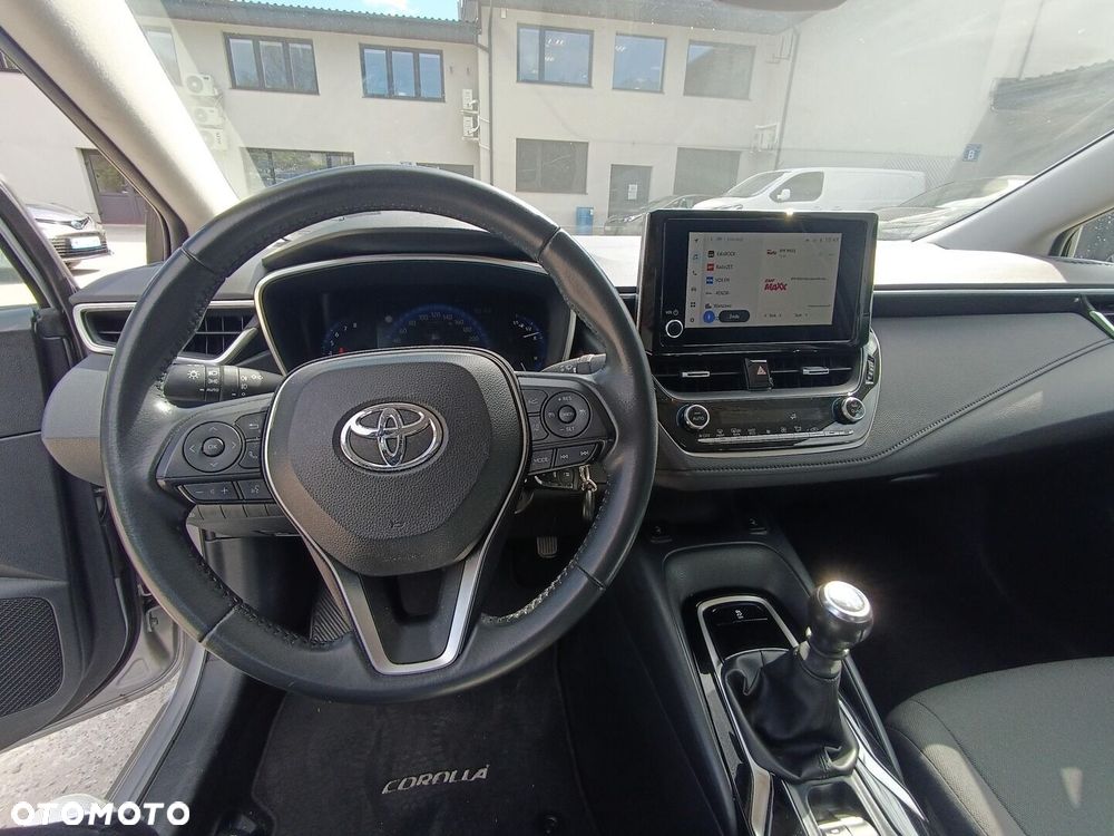 Toyota Corolla 1.5 Comfort - 10