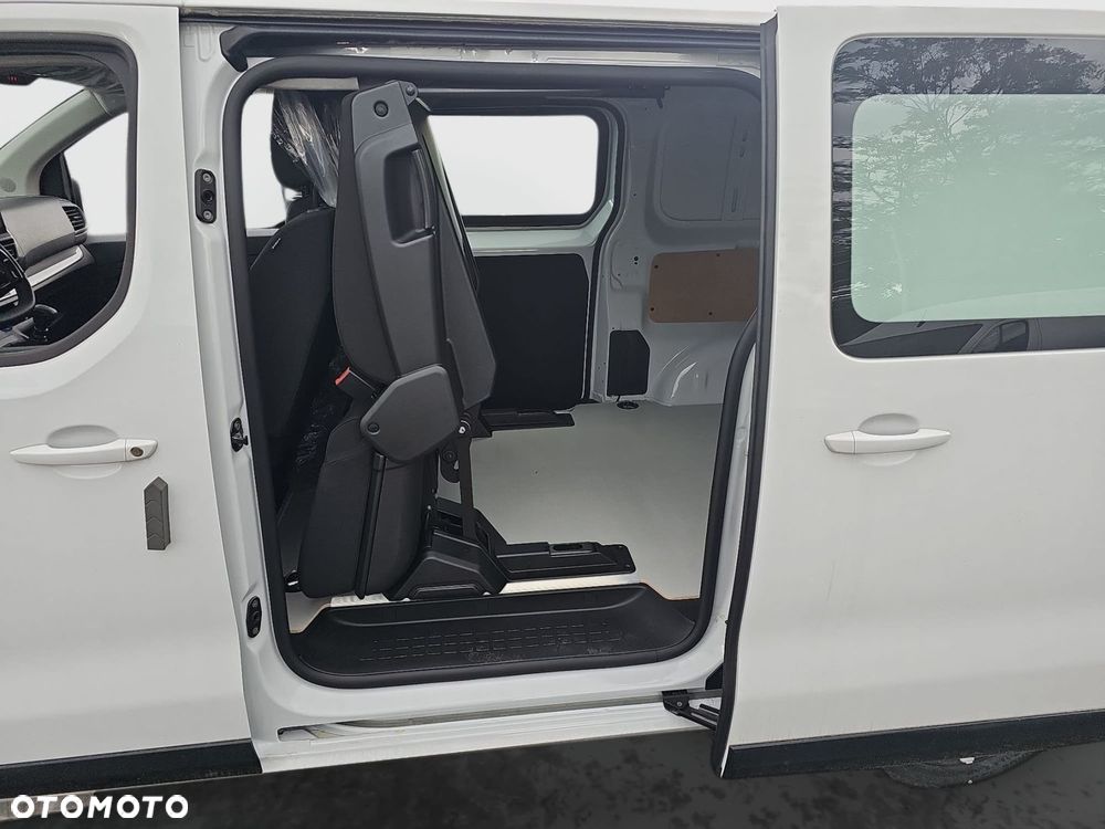 Citroën Jumpy Combi - 11