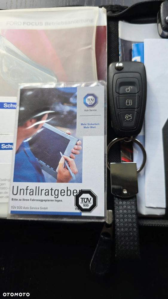 Ford Focus 1.0 EcoBoost Start-Stopp-System Champions Edition - 34