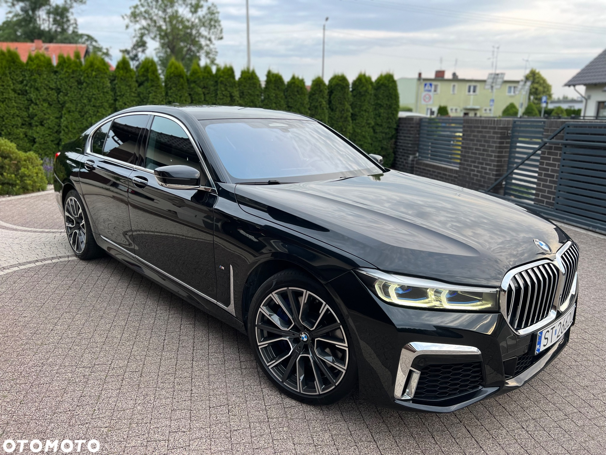 BMW Seria 7 740d xDrive sport - 26