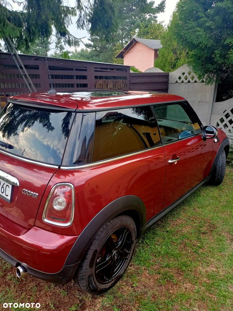 MINI Cooper Standard - 1