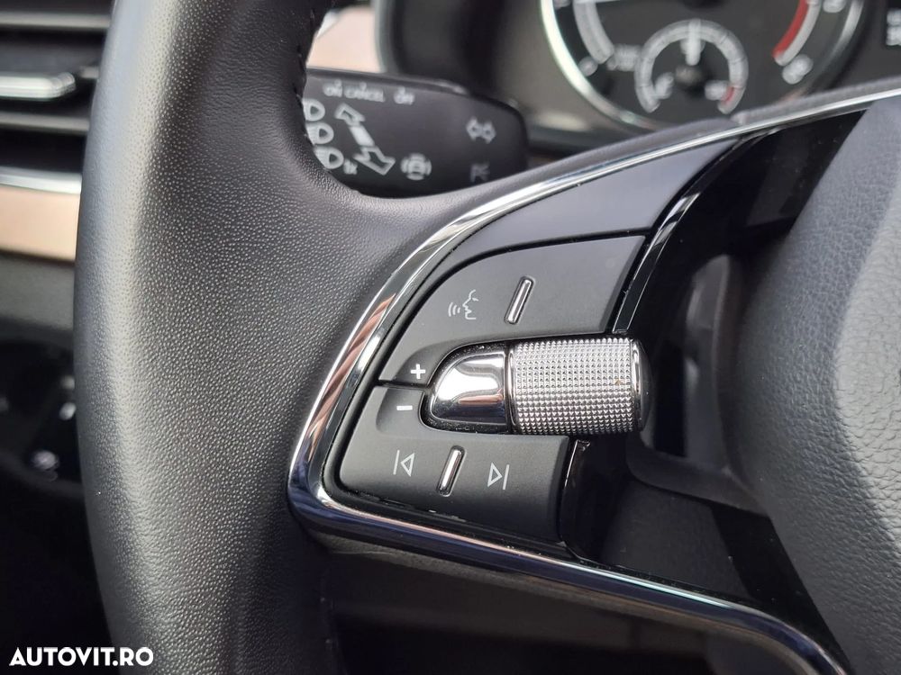 Skoda Kamiq 1.0 TSI DSG Style - 26