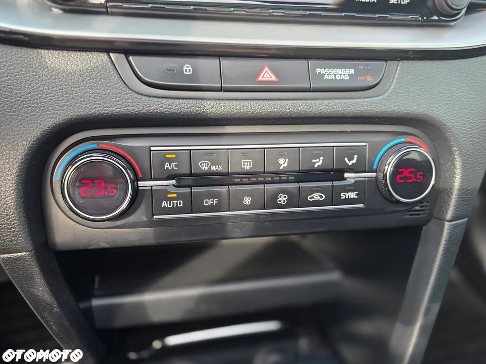 Kia XCeed 1.5 T-GDI XL DCT - 26