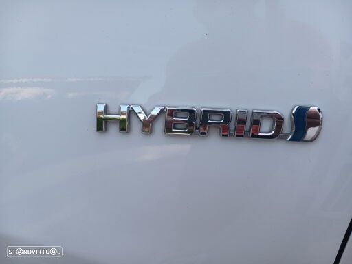 Toyota Yaris 1.5 HSD Exclusive - 16