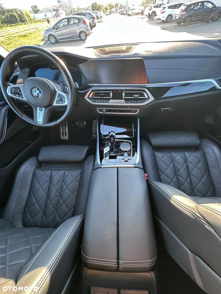 BMW X5 xDrive30d mHEV - 17