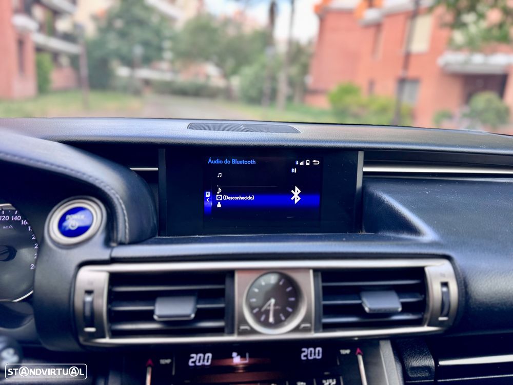 Lexus IS 300H Pack Luxury - 14