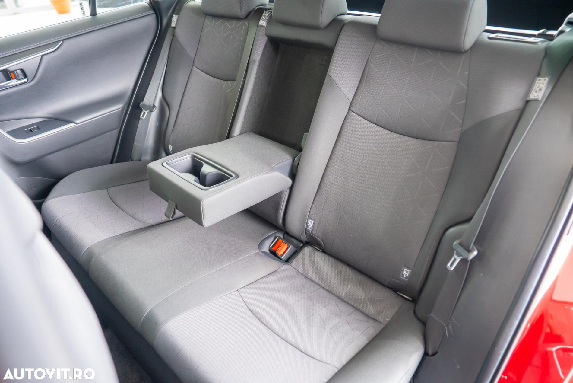 Toyota RAV4 2.5 4x2 Hybrid Business Edition - 21