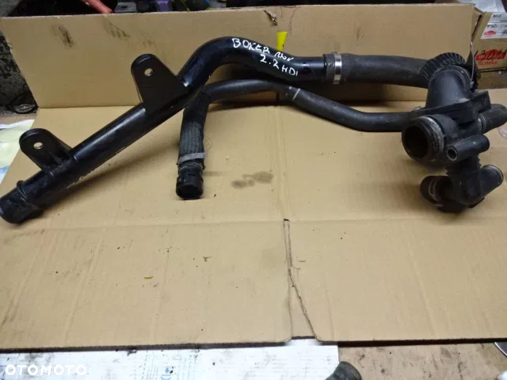 PEUGEOT BOXER II 2.2 HDI OBUDOWA TERMOSTATU WĄŻ WODY - 1