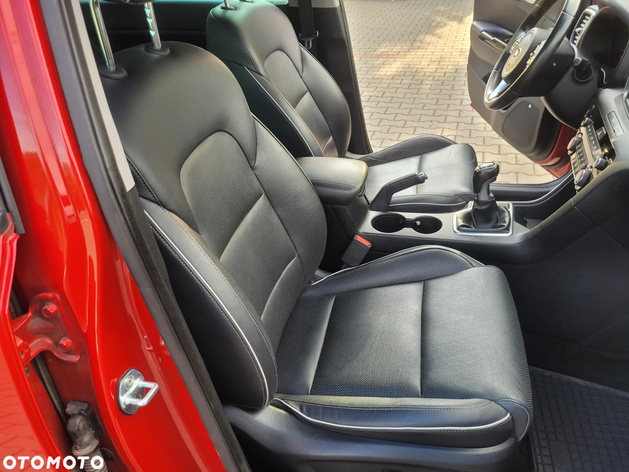 Kia Sportage 1.6 T-GDI Business Line 2WD - 25