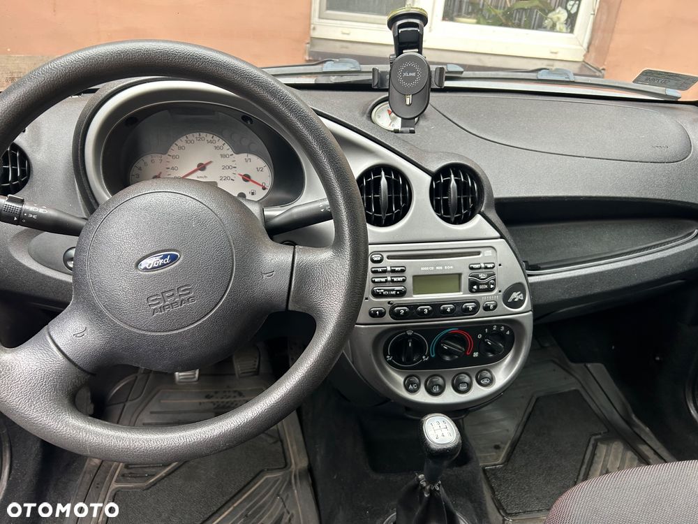 Ford KA 1.3 - 6