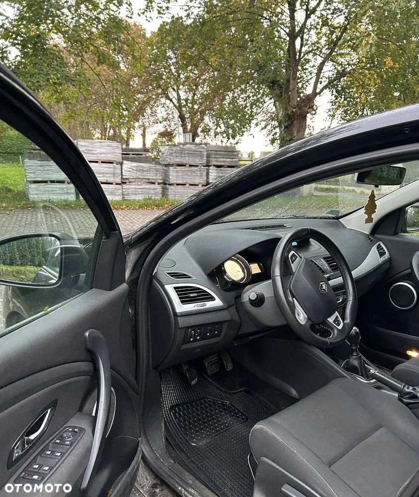 Renault Megane - 8