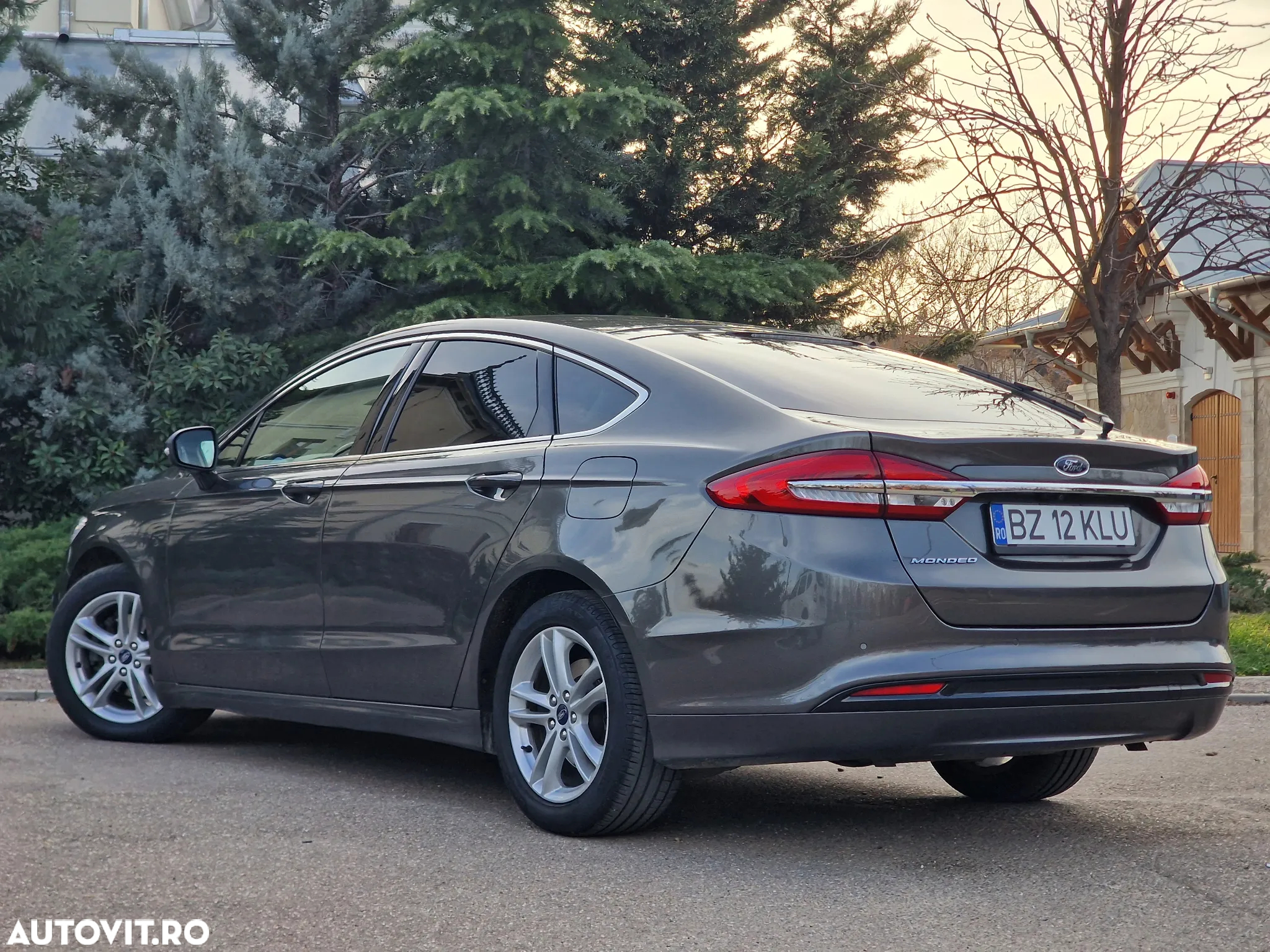 Ford Mondeo 2.0 TDCi Aut. Titanium - 2