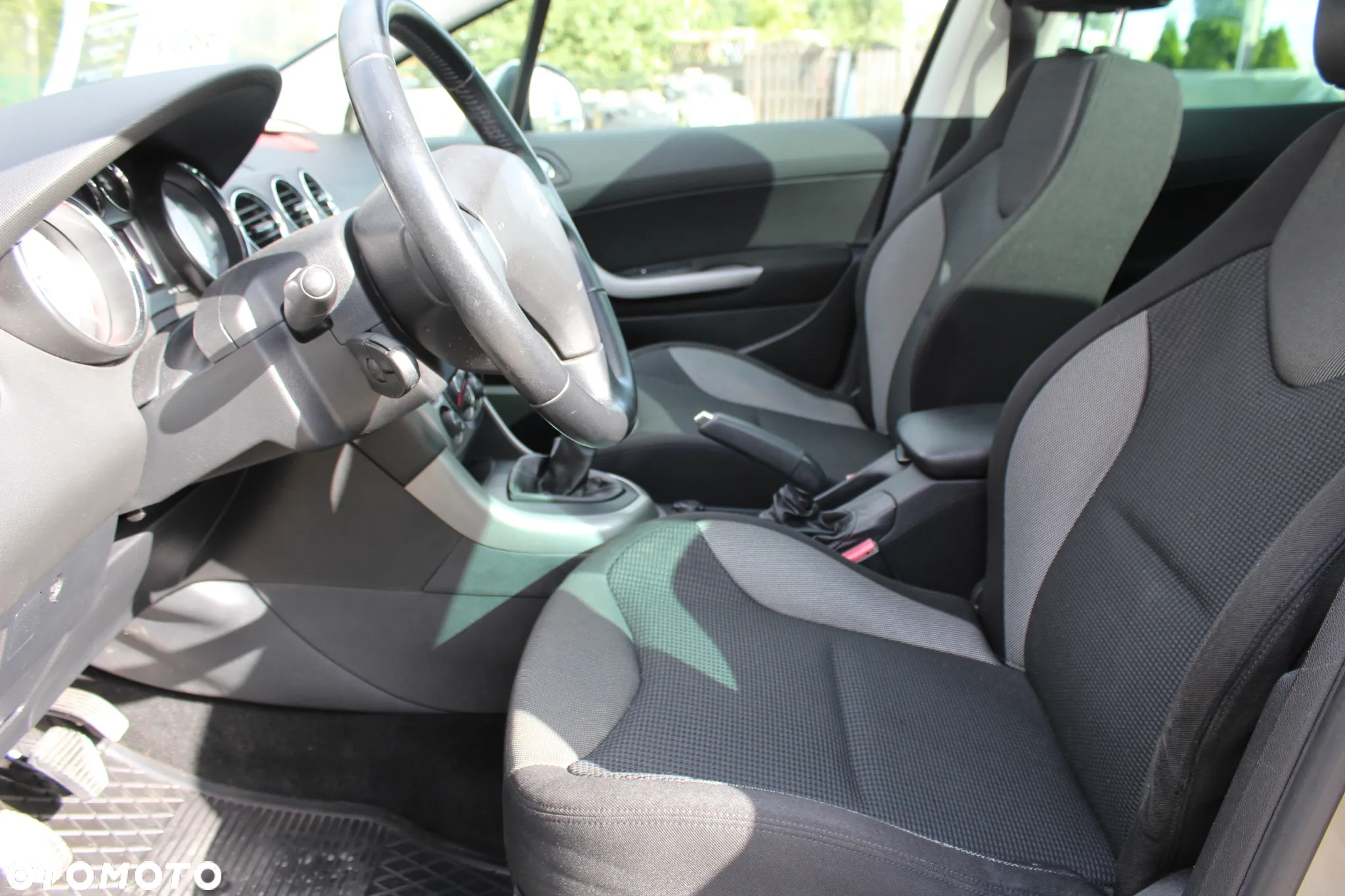 Peugeot 308 120 VTi Premium - 12