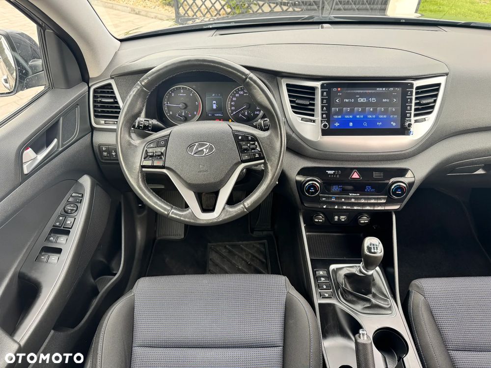 Hyundai Tucson blue 1.7 CRDi 2WD Passion - 11