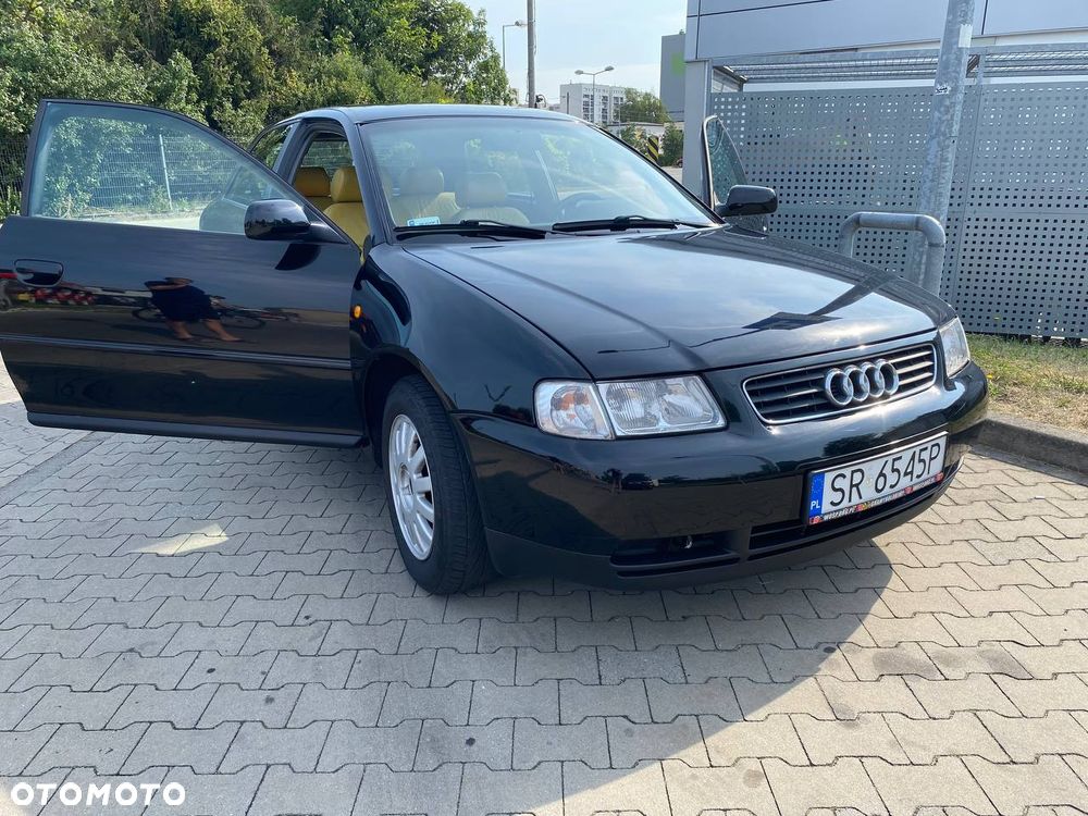 Audi A3 3-drzwiowe 1.6 Ambiente - 15