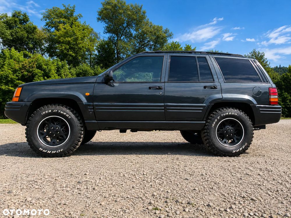 Jeep Grand Cherokee - 2