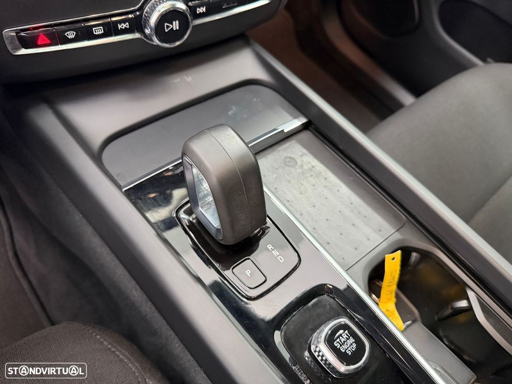 Volvo XC 60 2.0 T6 PHEV Inscription Expression AWD - 15