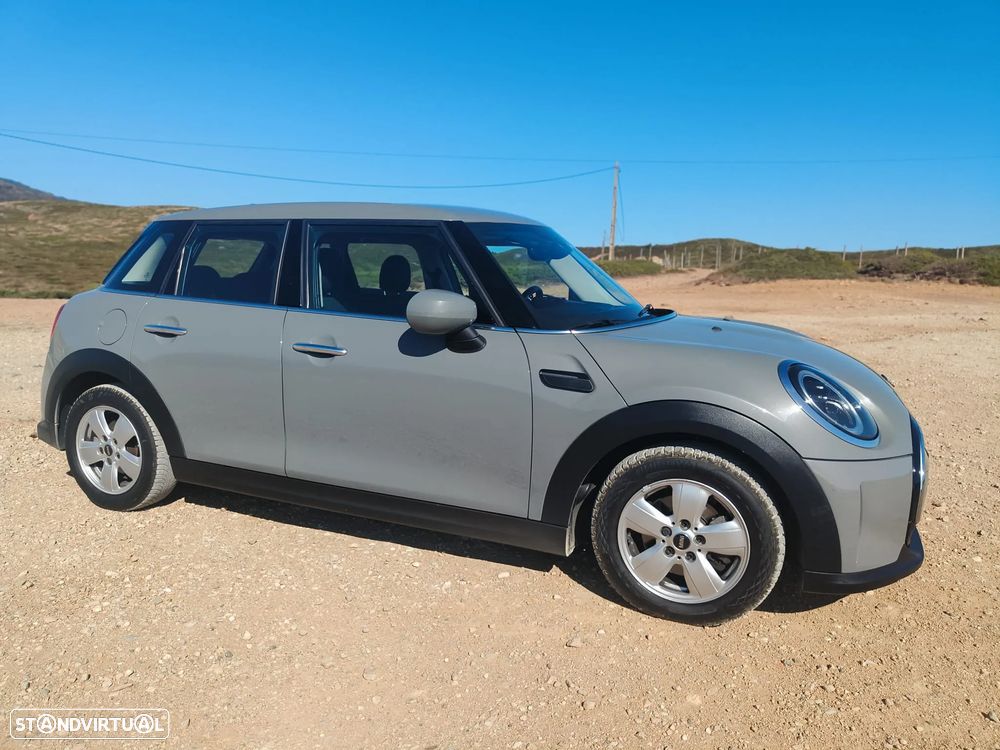 MINI 5 Portas One - 4