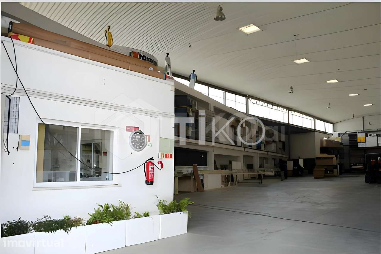 Armazéns logísticos e industriais em Arruda dos Vinhos, Lisboa - Grande imagem: 2/22