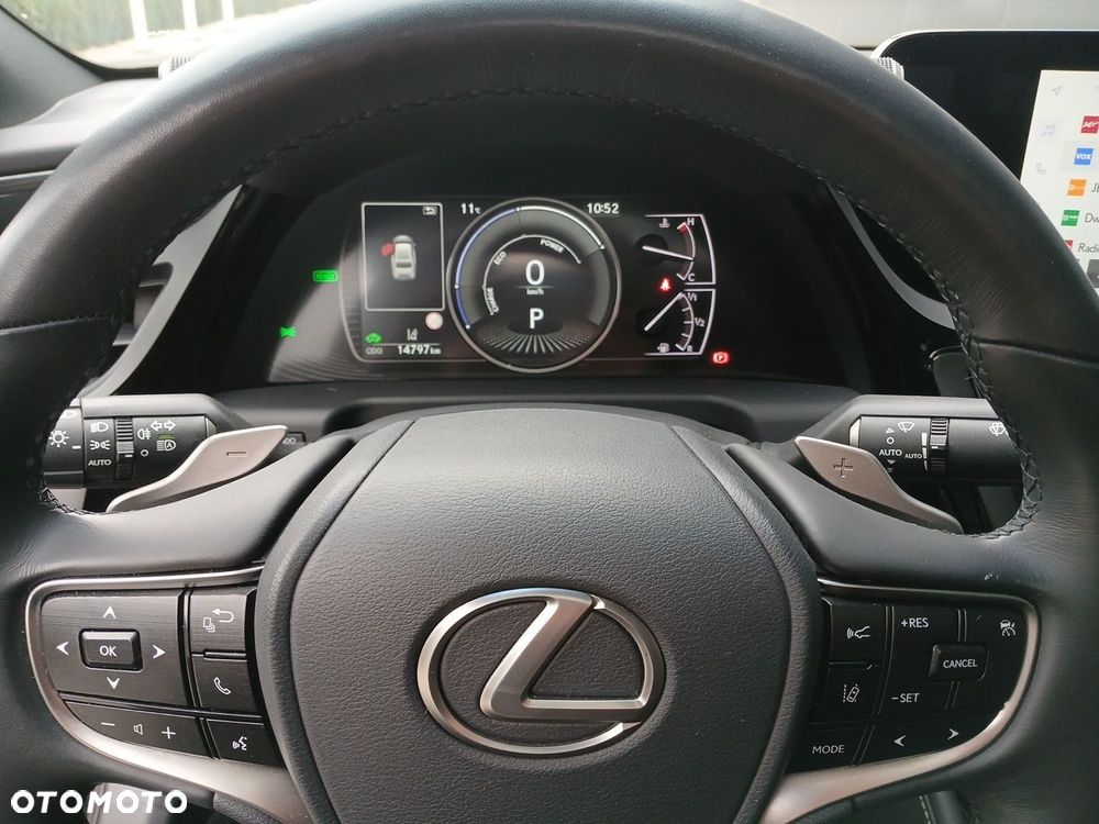 Lexus ES 300h Business Edition - 14