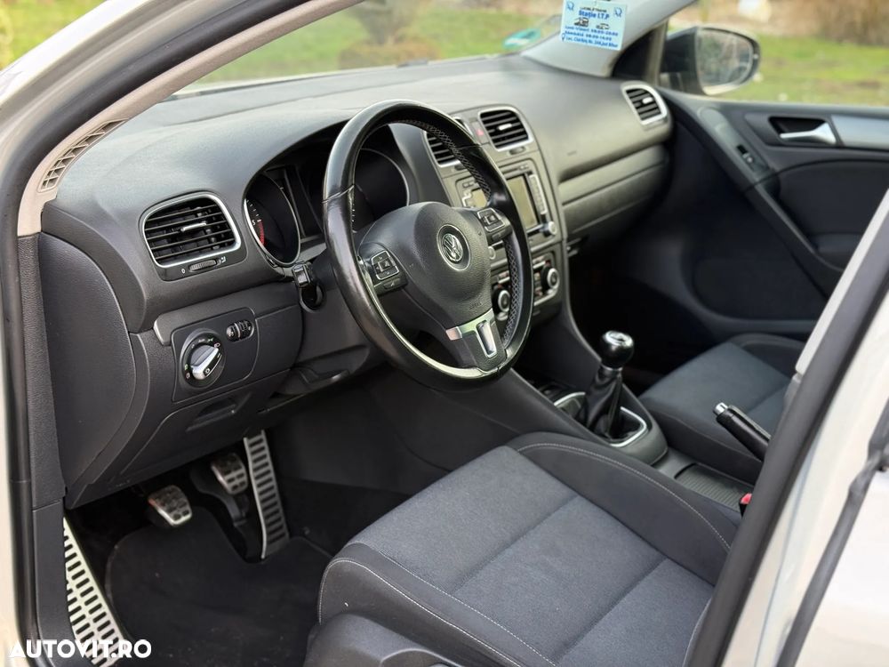 Volkswagen Golf 2.0 TDI DPF 4Motion Highline - 11