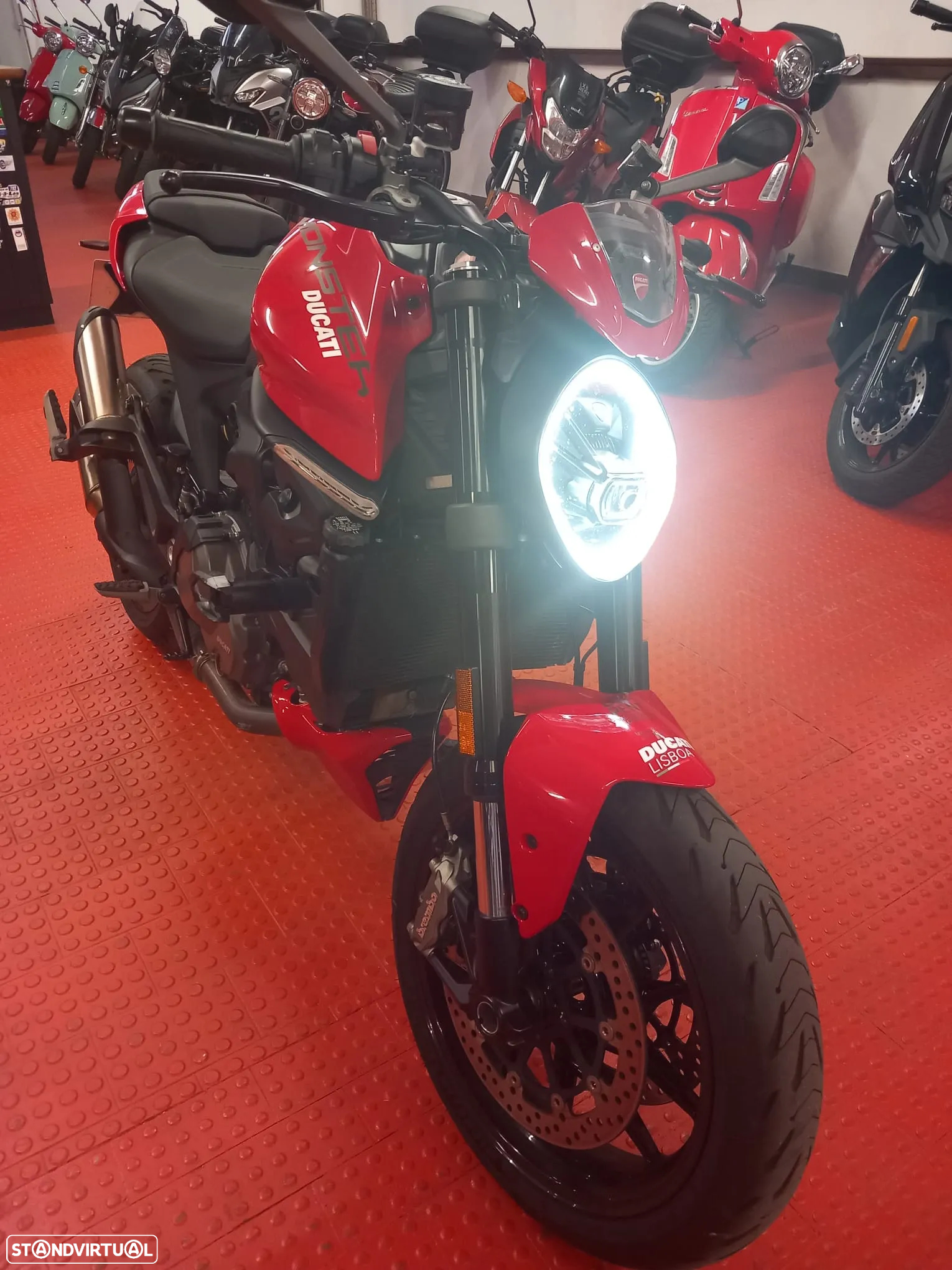Ducati Monster 937 2023 - 11
