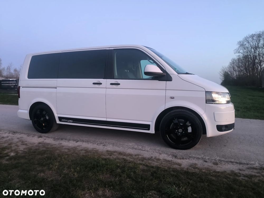 Volkswagen Multivan - 39