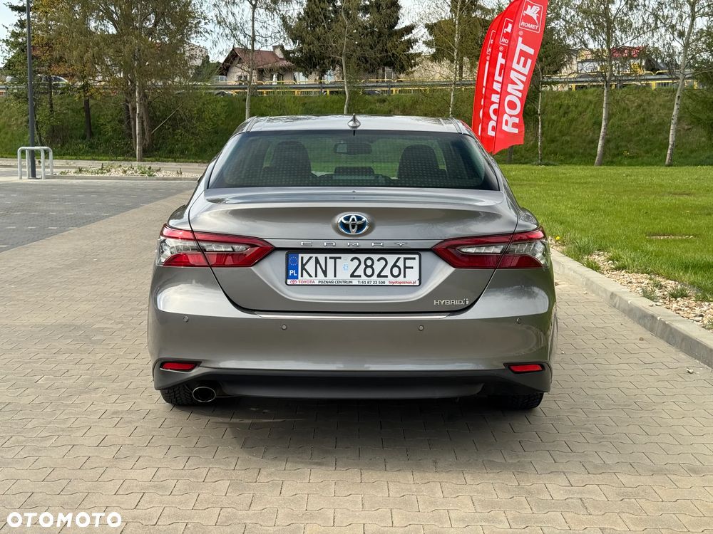 Toyota Camry 2.5 Hybrid Executive CVT - 5