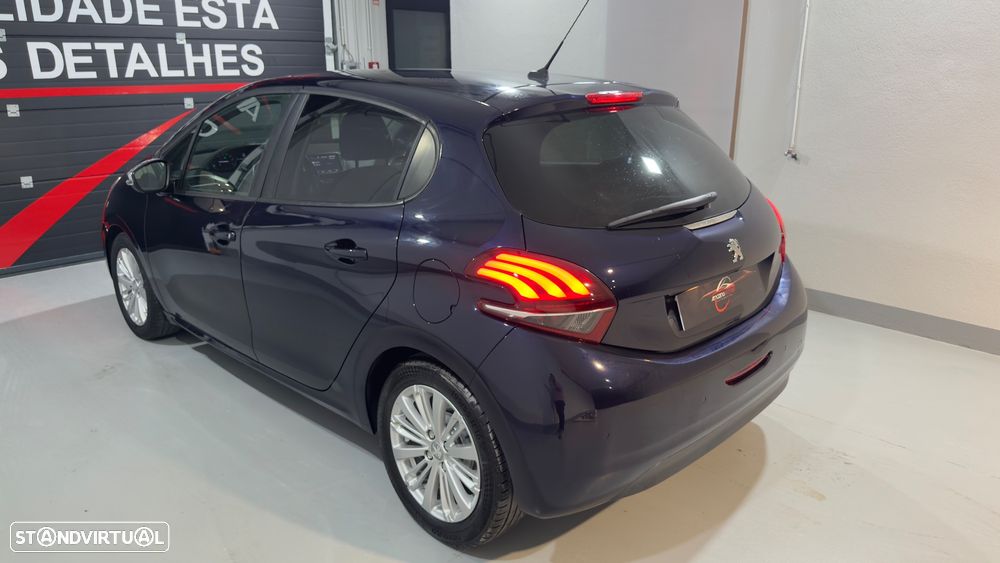 Peugeot 208 82 VTI Style - 10
