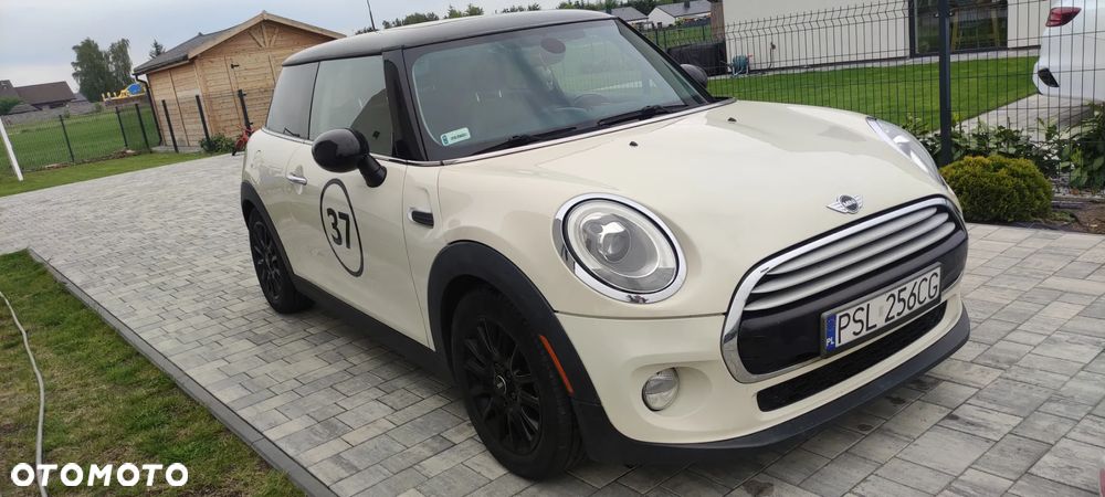 MINI Cooper Standard - 1
