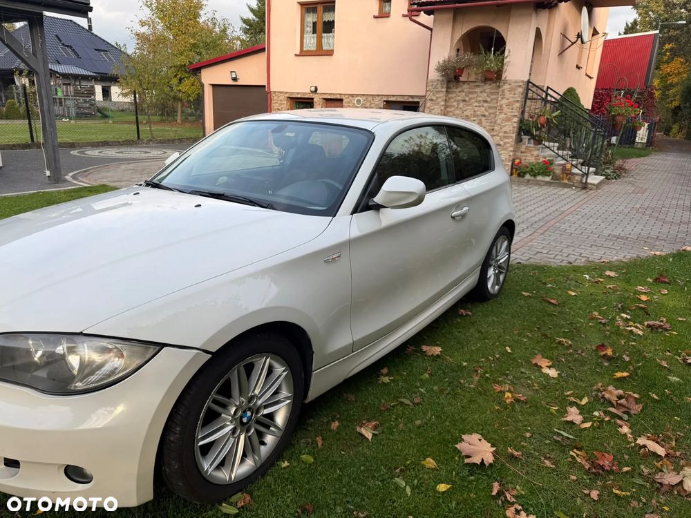 BMW Seria 1 2012 photo 3
