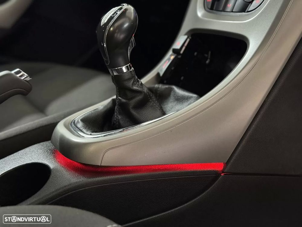 Opel Astra Sports Tourer 1.3 CDTi Executive S/S - 38