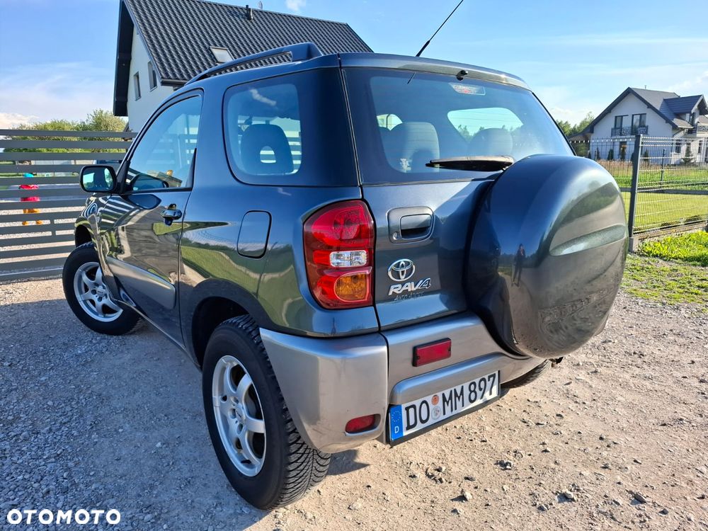 Toyota RAV4 4x2 - 8