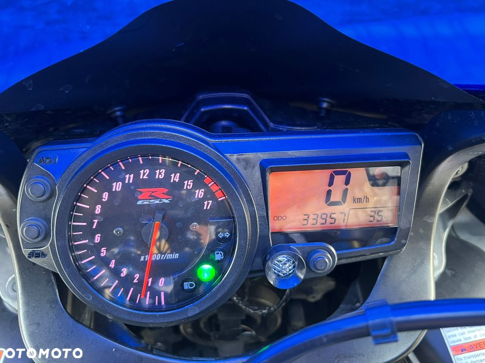 Suzuki GSX-R - 7