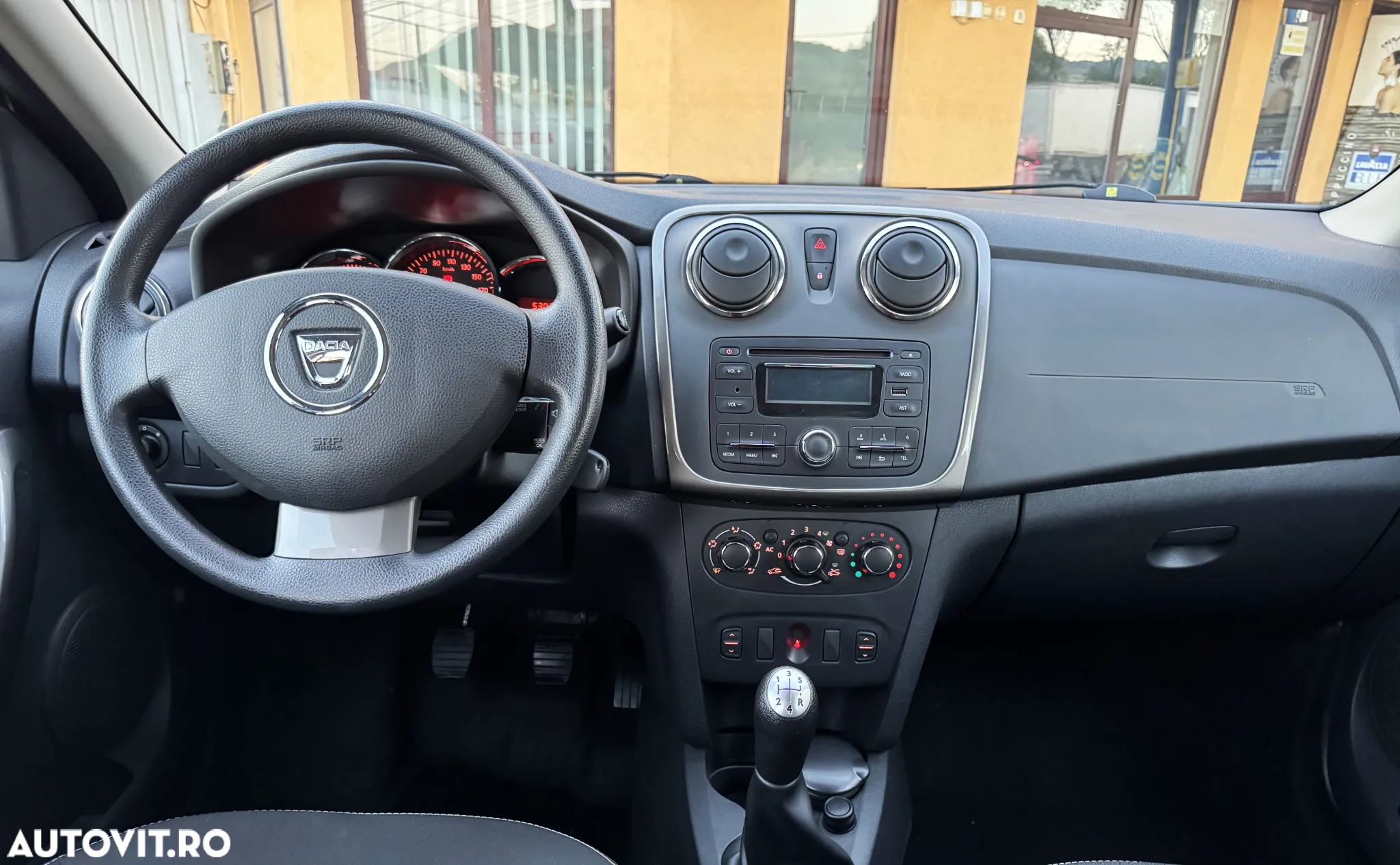 Dacia Logan 0.9 TCe Laureate - 3