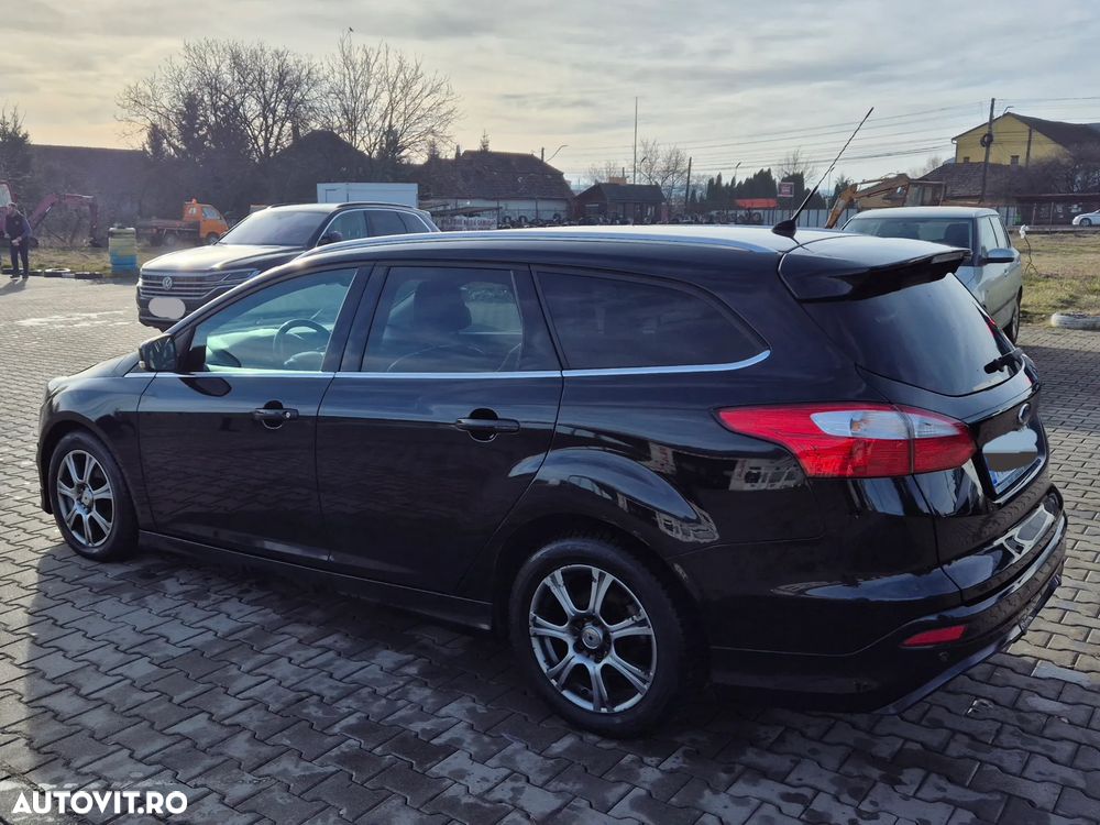 Ford Focus 1.6 TDCI ECOnetic 88g Start-Stopp-System Titanium - 5