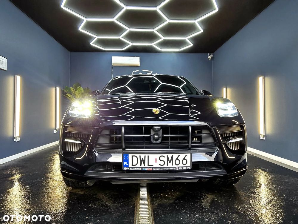 Porsche Macan GTS - 3