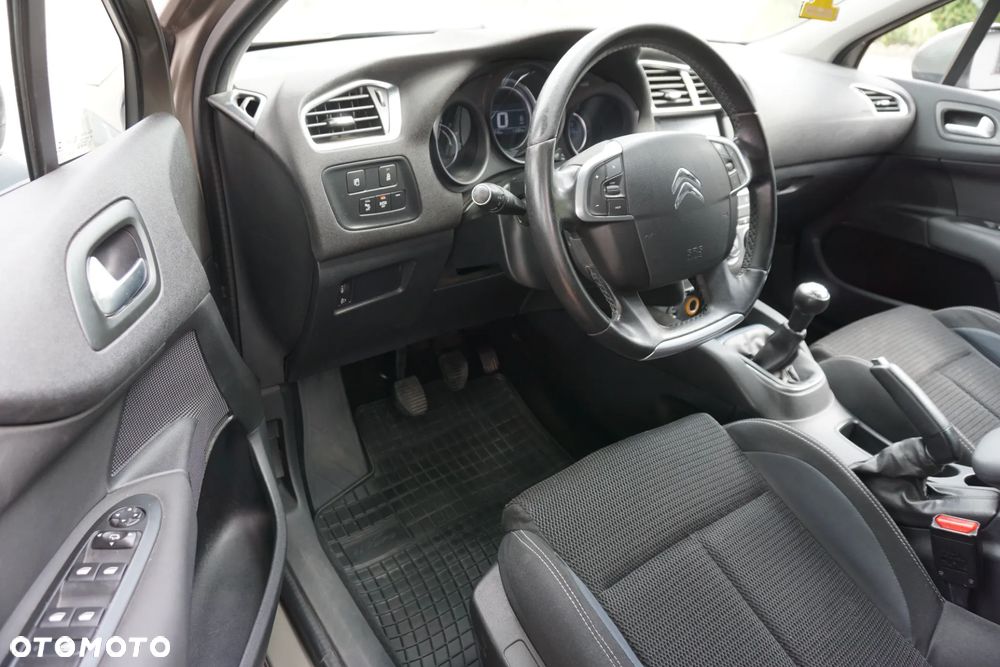 Citroën C4 BlueHDi 100 Stop&Start 86g Selection - 7