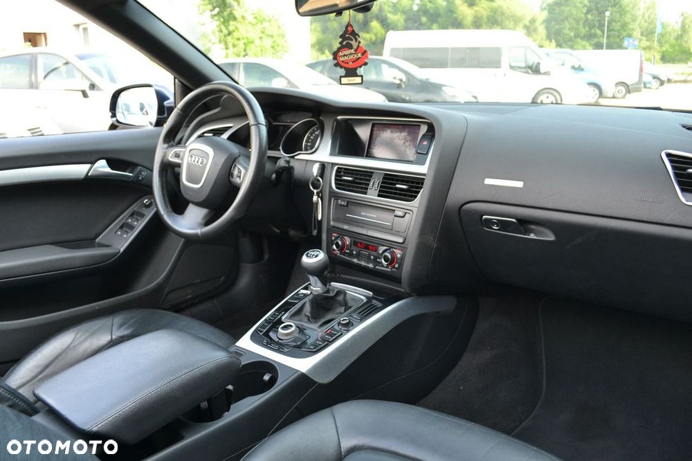 Audi A5 Cabrio - 15