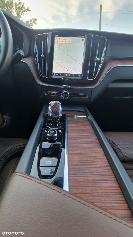 Volvo XC 60 B5 B AWD Geartronic Inscription - 18