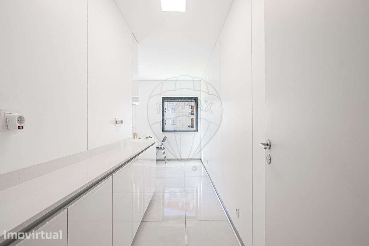 Apartamento T4 para venda - Grande imagem: 4/23
