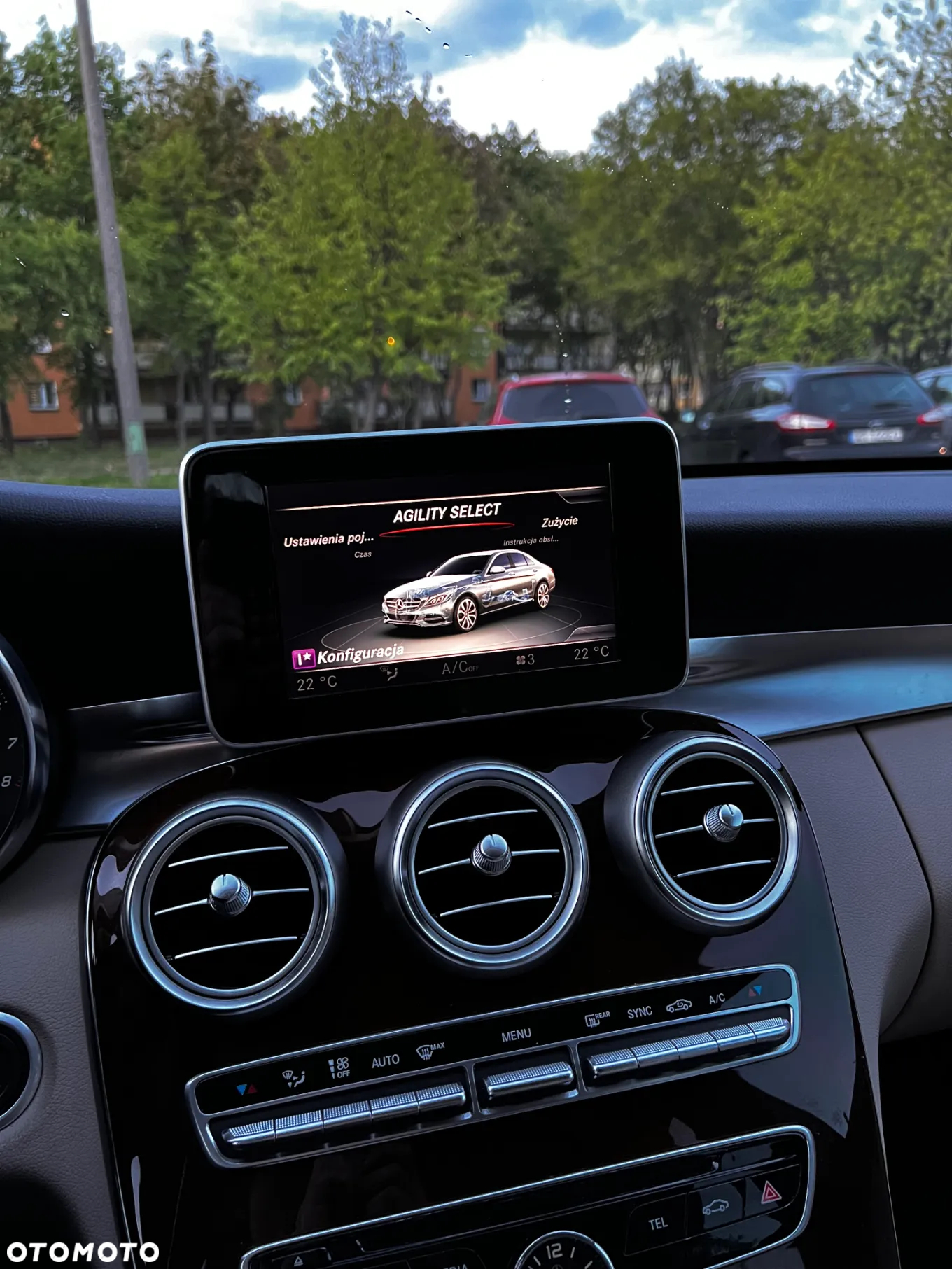 Mercedes-Benz Klasa C 300 7G-TRONIC Avantgarde - 13