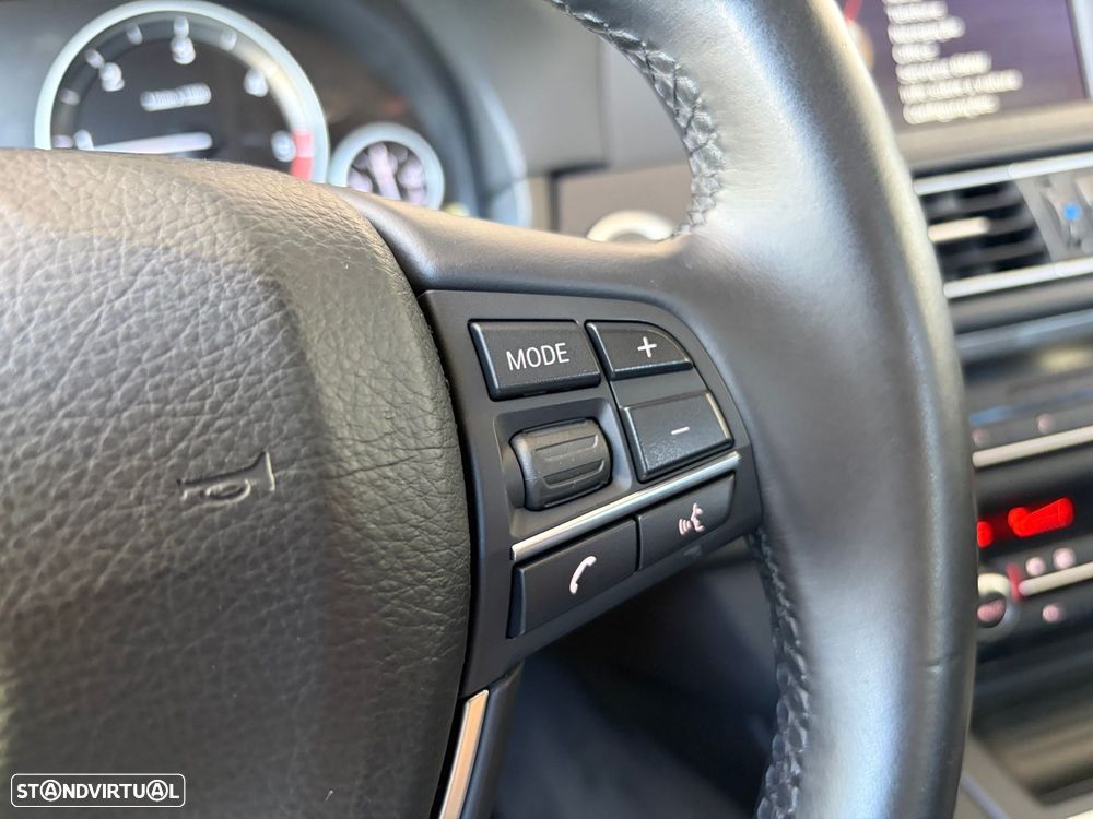 BMW 520 d Line Luxury - 16