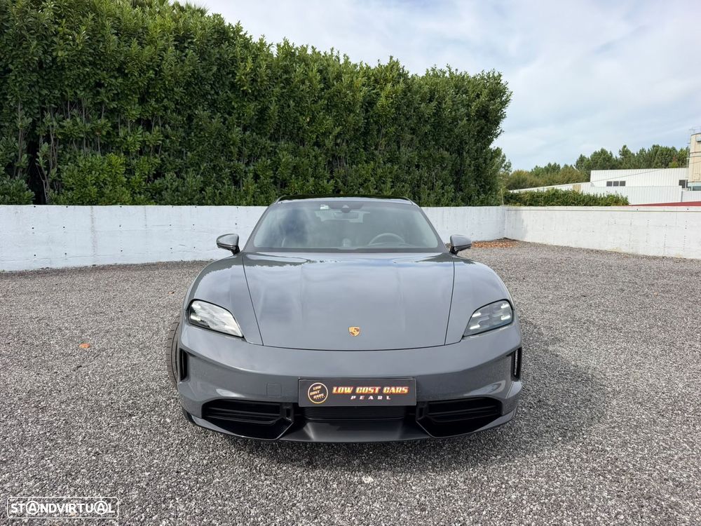 Porsche Taycan Sport Turismo GTS - 11