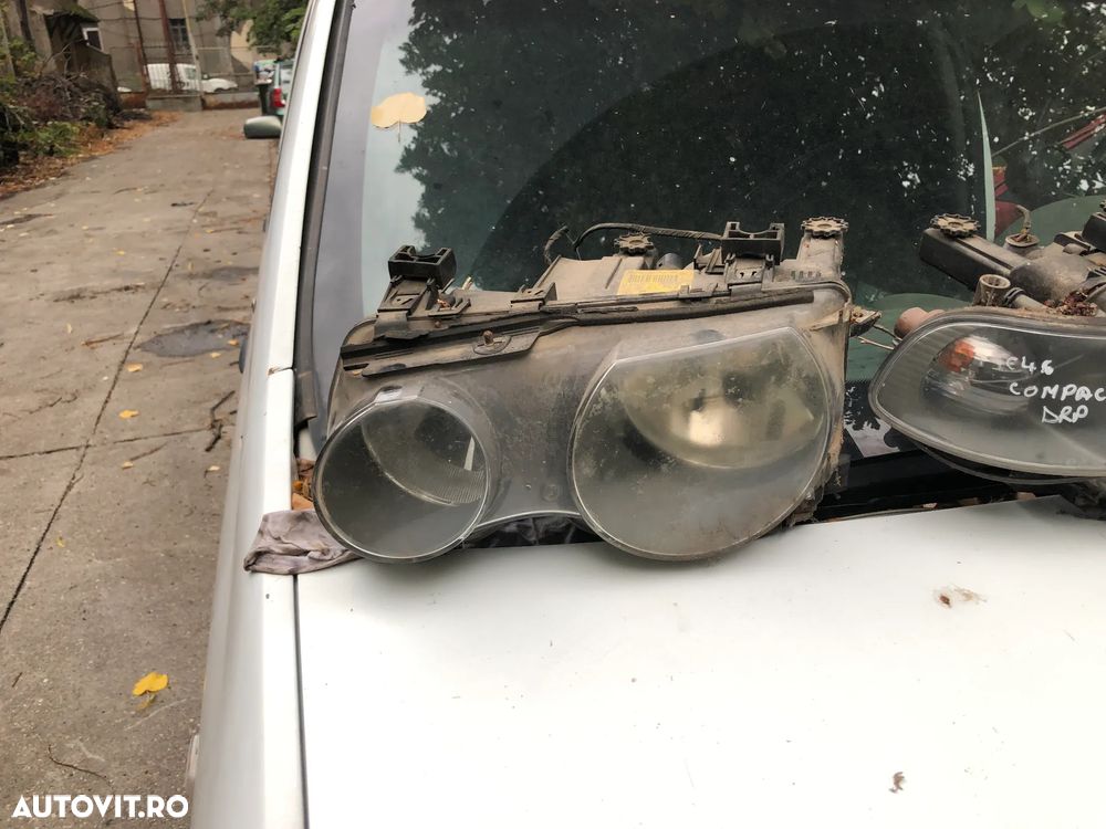 Far stanga dreapta Bmw Seria 3 E46 compact faruri - 2