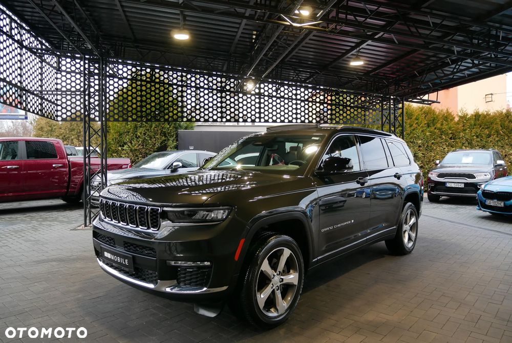 Jeep Grand Cherokee - 1
