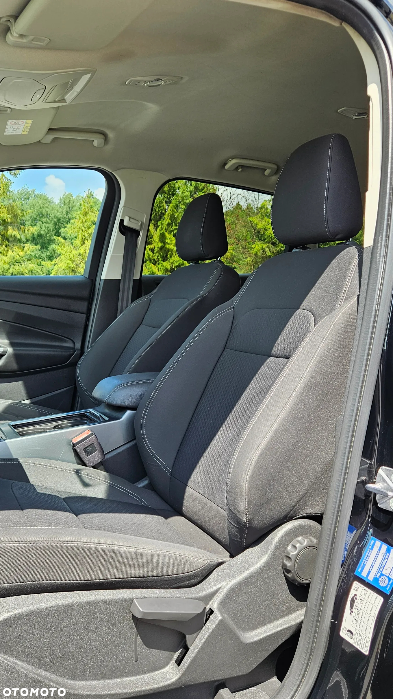 Ford Kuga 1.5 EcoBoost 2x4 Business Edition - 19
